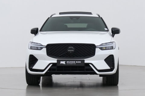 Volvo XC60 T6 Plus Black Edition | Harman/Kardon | Pilot Assist | Panoramadak | 360° Camera | Head-Up | Stoel+Stuurverwarming | 21 Inch