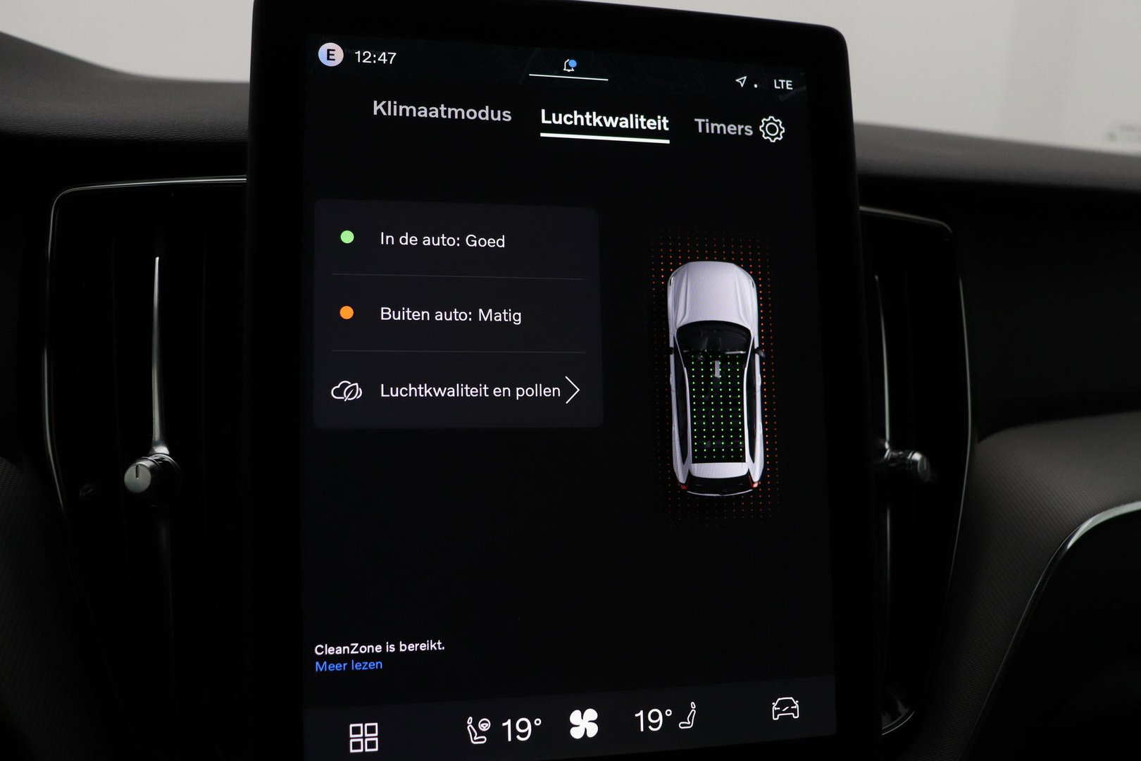 Volvo XC60 T6 Plus Black Edition | Harman/Kardon | Pilot Assist | Panoramadak | 360° Camera | Head-Up | Stoel+Stuurverwarming | 21 Inch