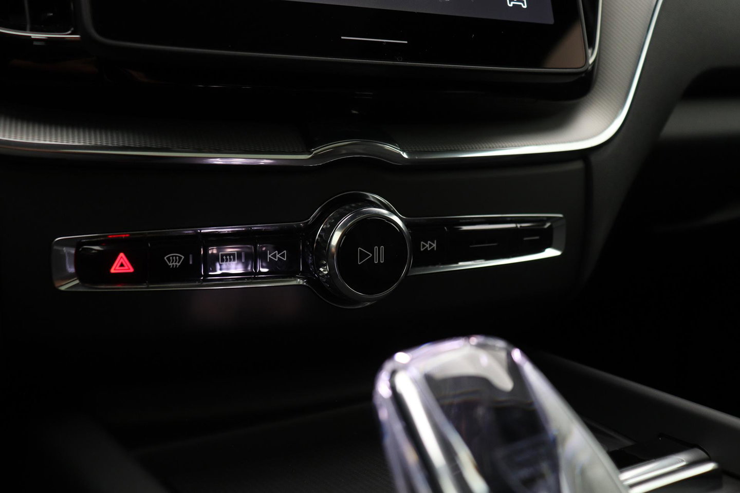 Volvo XC60 T6 Plus Black Edition | Harman/Kardon | Pilot Assist | Panoramadak | 360° Camera | Head-Up | Stoel+Stuurverwarming | 21 Inch