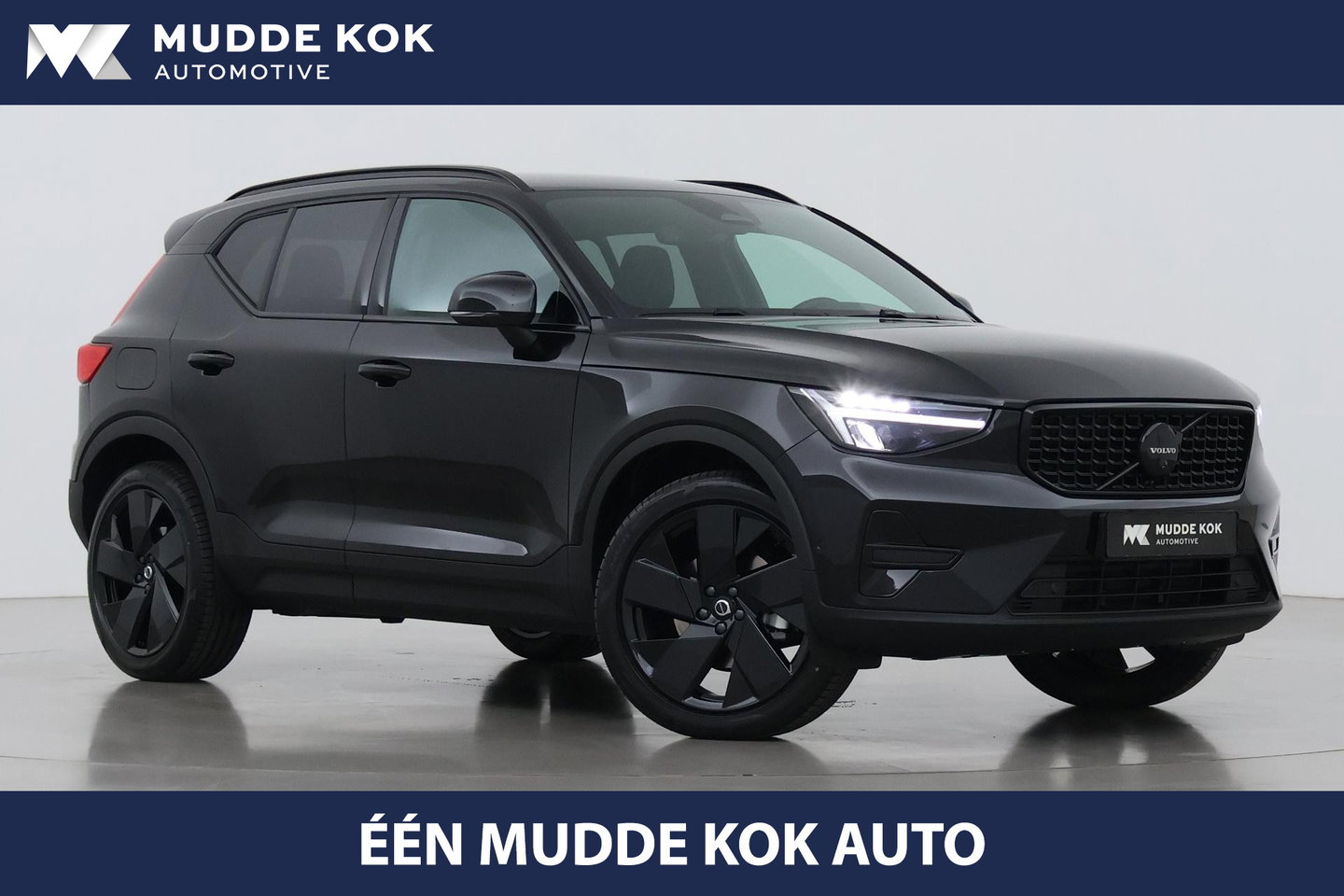 Volvo XC40 2.0 B3 Plus Black Edition | Harman/Kardon | BLIS | 360° Camera | Pilot Assist | Stoel+Stuurverwarming | Memory | ACC | 20 Inch