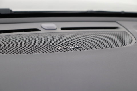 Volvo XC40 2.0 B3 Plus Black Edition | Harman/Kardon | BLIS | 360° Camera | Pilot Assist | Stoel+Stuurverwarming | Memory | ACC | 20 Inch