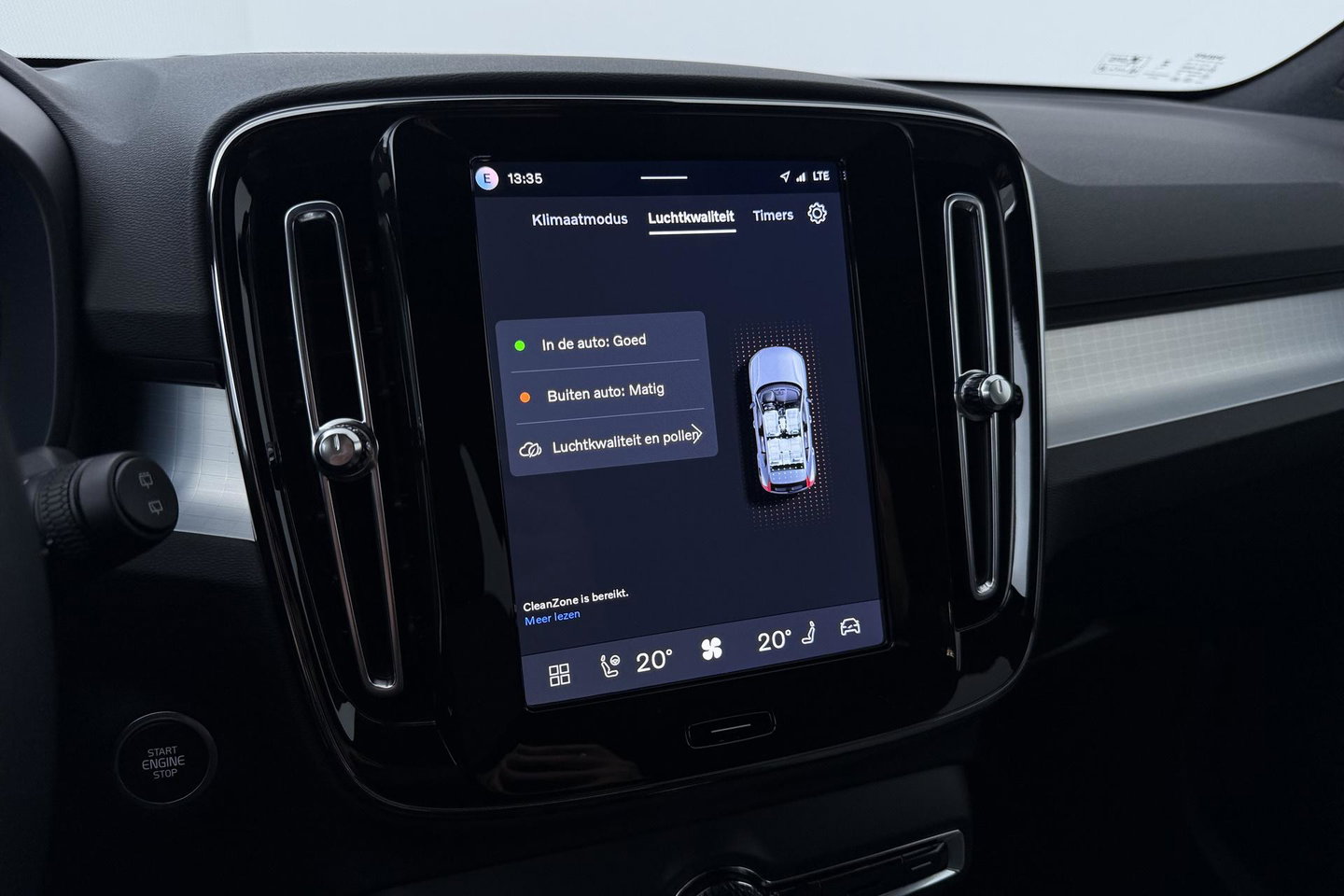 Volvo XC40 2.0 B3 Plus Black Edition | Harman/Kardon | BLIS | 360° Camera | Pilot Assist | Stoel+Stuurverwarming | Memory | ACC | 20 Inch