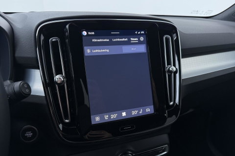Volvo XC40 2.0 B3 Plus Black Edition | Harman/Kardon | BLIS | 360° Camera | Pilot Assist | Stoel+Stuurverwarming | Memory | ACC | 20 Inch