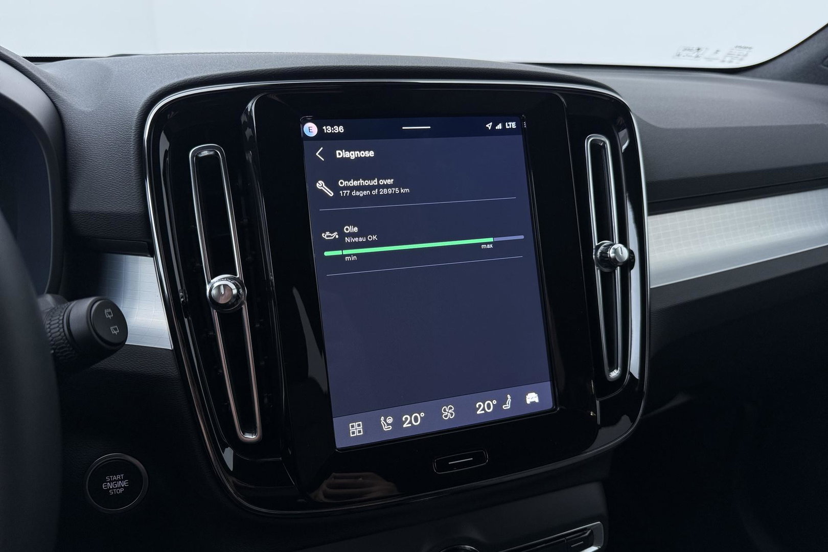 Volvo XC40 2.0 B3 Plus Black Edition | Harman/Kardon | BLIS | 360° Camera | Pilot Assist | Stoel+Stuurverwarming | Memory | ACC | 20 Inch