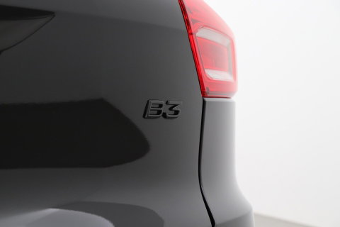 Volvo XC40 2.0 B3 Plus Black Edition | Harman/Kardon | BLIS | 360° Camera | Pilot Assist | Stoel+Stuurverwarming | Memory | ACC | 20 Inch