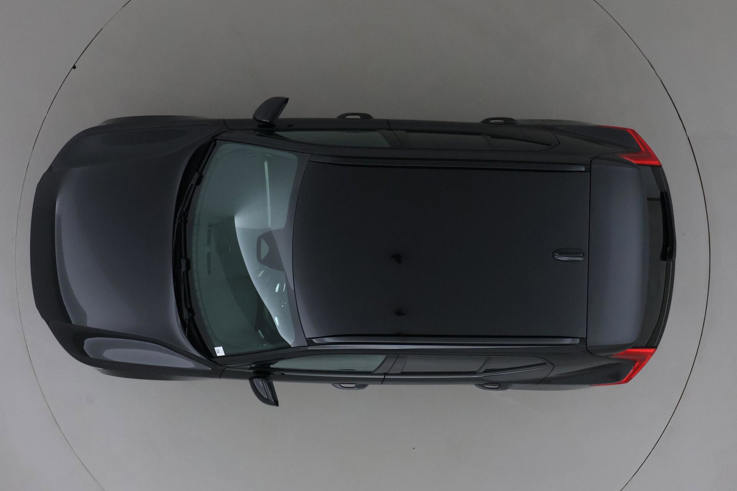 Volvo XC40 2.0 B3 Plus Black Edition | Harman/Kardon | BLIS | 360° Camera | Pilot Assist | Stoel+Stuurverwarming | Memory | ACC | 20 Inch