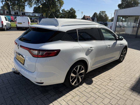 Renault Mégane 1.3 TCE Bose benzine grijs kenteken / vaste prijs rijklaar € 10.950 ex btw / euro 6 / lease vanaf € 185 / bpm vrij / trekhaak / airco / cruise contol !