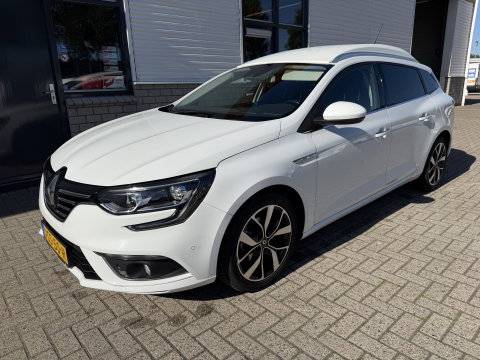 Renault Mégane 1.3 TCE Bose benzine grijs kenteken / vaste prijs rijklaar € 10.950 ex btw / euro 6 / lease vanaf € 185 / bpm vrij / trekhaak / airco / cruise contol !