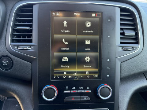 Renault Mégane 1.3 TCE Bose benzine grijs kenteken / vaste prijs rijklaar € 10.950 ex btw / euro 6 / lease vanaf € 185 / bpm vrij / trekhaak / airco / cruise contol !