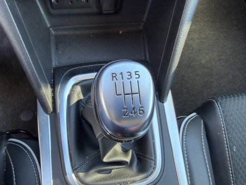 Renault Mégane 1.3 TCE Bose benzine grijs kenteken / vaste prijs rijklaar € 10.950 ex btw / euro 6 / lease vanaf € 185 / bpm vrij / trekhaak / airco / cruise contol !