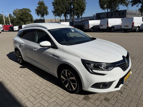 Renault Mégane 1.3 TCE Bose benzine grijs kenteken / vaste prijs rijklaar € 10.950 ex btw / euro 6 / lease vanaf € 185 / bpm vrij / trekhaak / airco / cruise contol !