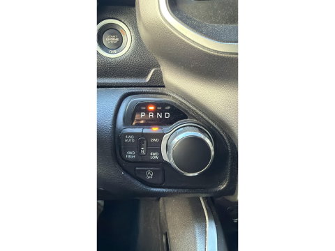 Dodge Ram 1500 4x4 Crew Cab LPG Marge (btw vrij) Blackout