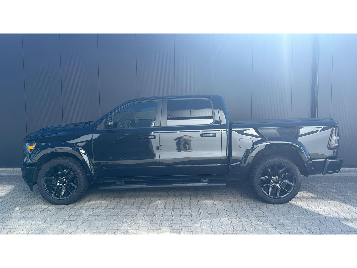Dodge Ram 1500 4x4 Crew Cab LPG Marge (btw vrij) Blackout