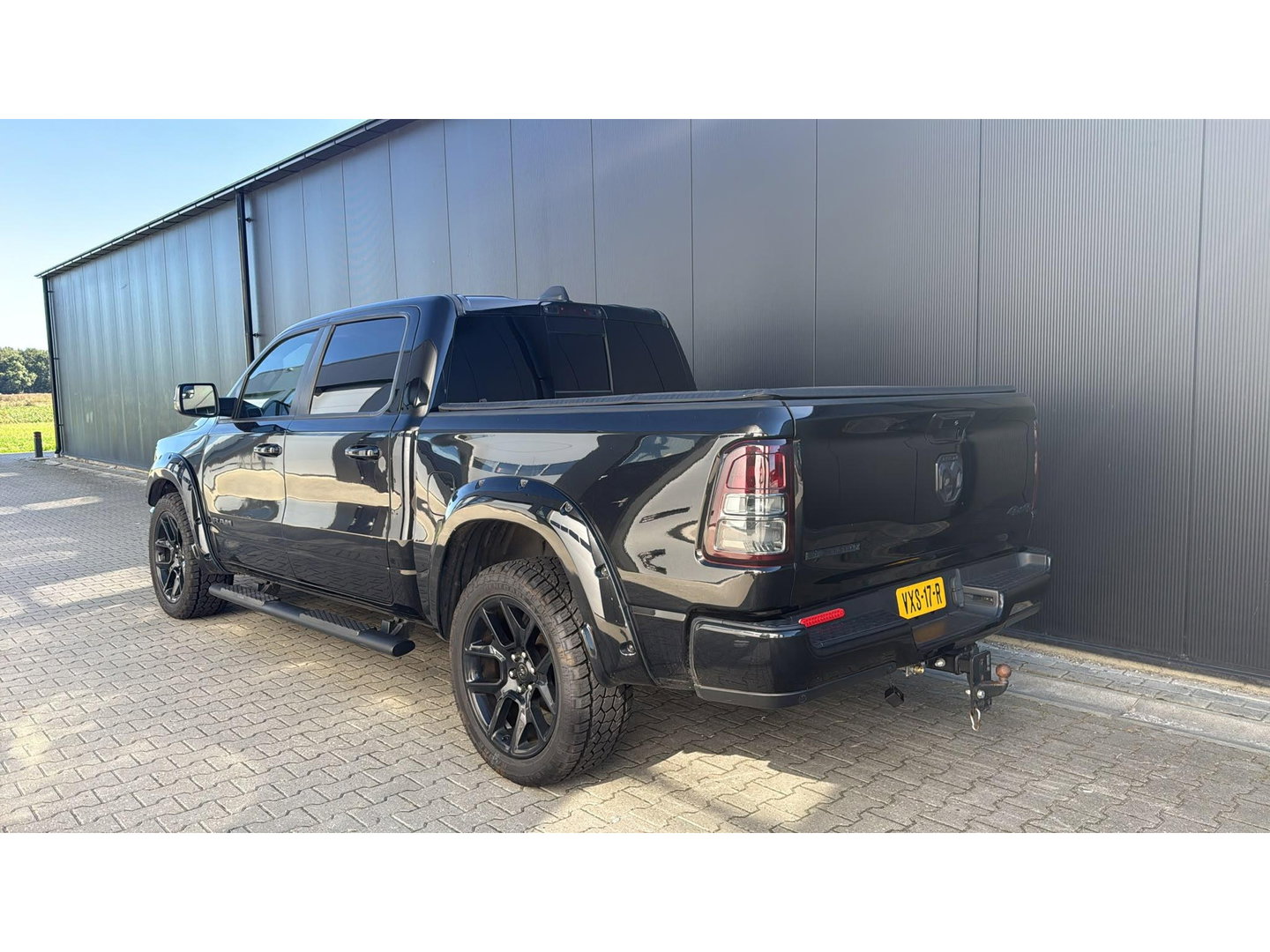 Dodge Ram 1500 4x4 Crew Cab LPG Marge (btw vrij) Blackout