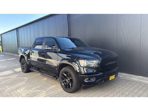 Dodge Ram 1500 4x4 Crew Cab LPG Marge (btw vrij) Blackout