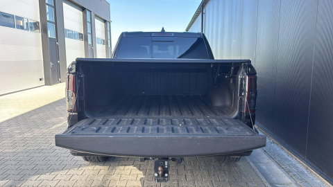 Dodge Ram Pick-Up 1500 4x4 Crew Cab LPG Marge (btw vrij) Blackout
