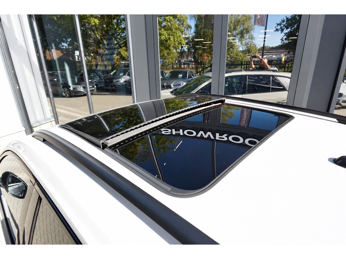 Volkswagen T-Roc 1.5 TSI R-Line PANO BEATS ASCOT GREY VOL