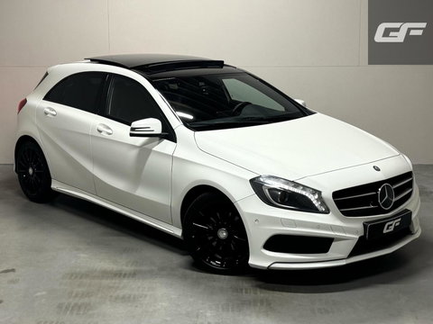 Mercedes-Benz A-Klasse 200 AMG Pano Leer H/K Camera NAP