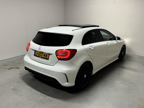 Mercedes-Benz A-Klasse 200 AMG Pano Leer H/K Camera NAP