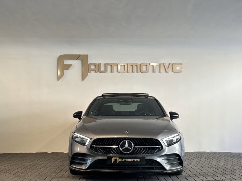 Mercedes-Benz A-Klasse 180 AMG Pano|Stoelverwarming|Camera|Lane Assist