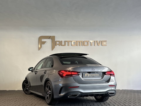 Mercedes-Benz A-Klasse 180 AMG Pano|Stoelverwarming|Camera|Lane Assist