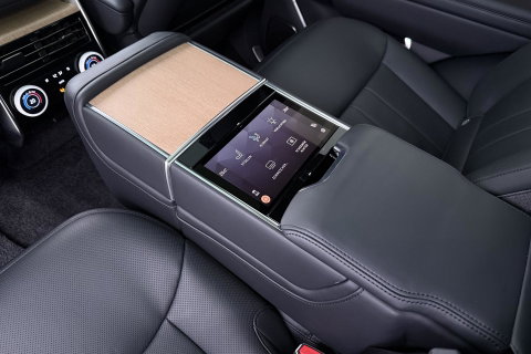 Land Rover Range Rover SV 3.0 P510e | British Racing Green | Rear Seat Entertainment | 23 Inch | Meridian Signature | ClearSight | Massage