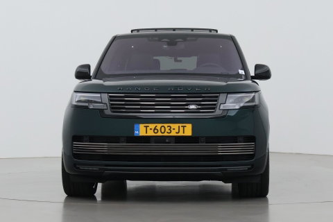 Land Rover Range Rover SV 3.0 P510e | British Racing Green | Rear Seat Entertainment | 23 Inch | Meridian Signature | ClearSight | Massage