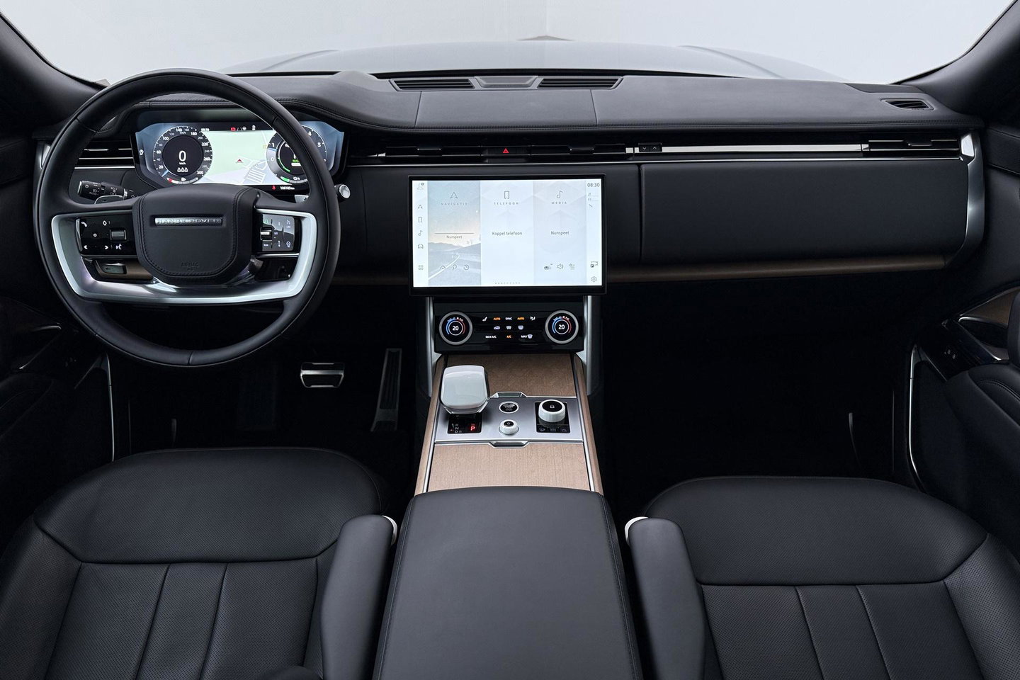 Land Rover Range Rover SV 3.0 P510e | British Racing Green | Rear Seat Entertainment | 23 Inch | Meridian Signature | ClearSight | Massage