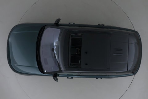 Land Rover Range Rover SV 3.0 P510e | British Racing Green | Rear Seat Entertainment | 23 Inch | Meridian Signature | ClearSight | Massage