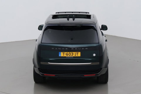 Land Rover Range Rover SV 3.0 P510e | British Racing Green | Rear Seat Entertainment | 23 Inch | Meridian Signature | ClearSight | Massage