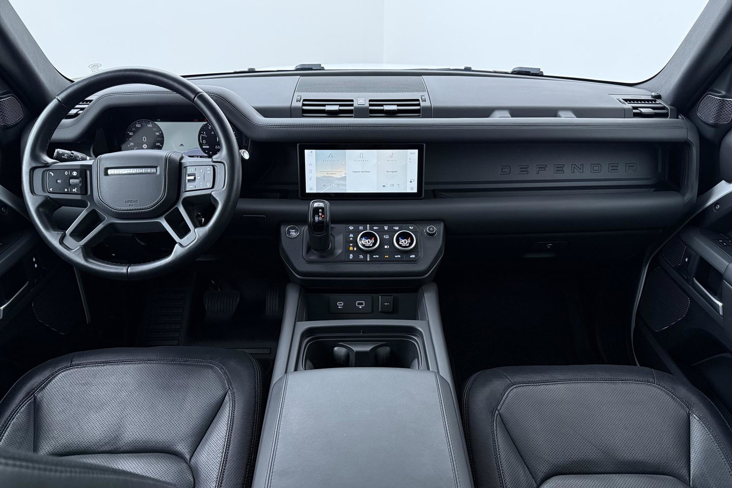 Land Rover Defender 110 2.0 P400e 110 SE | Luchtvering | Panoramadak | 360° Camera | Stoelventilatie | Trekhaak | Matrix LED | 22 Inch | ACC