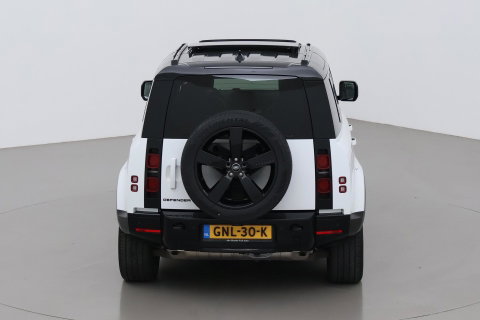 Land Rover Defender 110 2.0 P400e 110 SE | Luchtvering | Panoramadak | 360° Camera | Stoelventilatie | Trekhaak | Matrix LED | 22 Inch | ACC