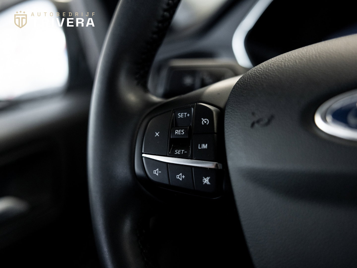 Ford Kuga 2.5 PHEV Titanium l SoH 96% l CAM 360° l CARPLAY l NAV l 1ste eig.l Keyless entry l Dealer Onderh.l Virtual cockpit