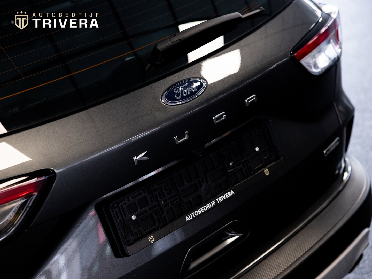 Ford Kuga 2.5 PHEV Titanium l SoH 96% l CAM 360° l CARPLAY l NAV l 1ste eig.l Keyless entry l Dealer Onderh.l Virtual cockpit
