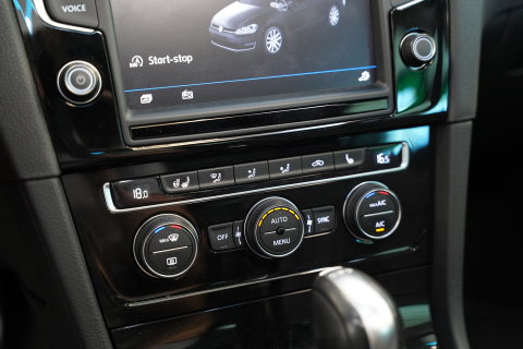 Volkswagen Golf Variant 1.4 TSI Highline Panoramadak Navigatie 17'lmv