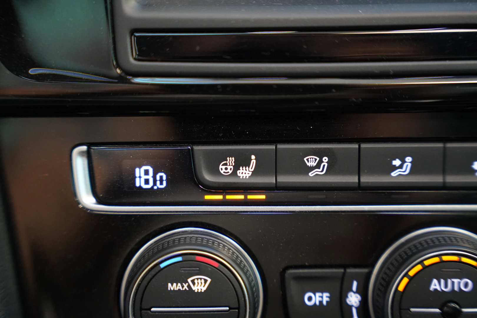 Volkswagen Golf Variant 1.4 TSI Highline Panoramadak Navigatie 17'lmv