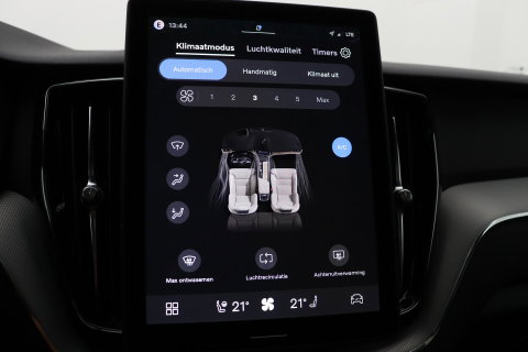 Volvo XC60 T6 Plus Black Edition | Harman/Kardon | Panoramadak | Head-Up | 360° Camera | ACC | 21 Inch