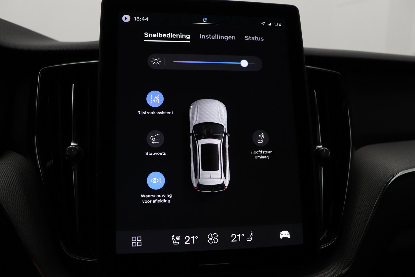 Volvo XC60 T6 Plus Black Edition | Harman/Kardon | Panoramadak | Head-Up | 360° Camera | ACC | 21 Inch