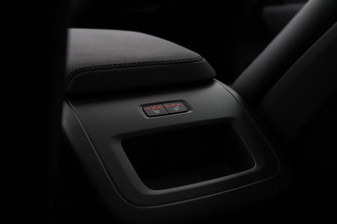 Volvo XC60 T6 Plus Black Edition | Harman/Kardon | Panoramadak | Head-Up | 360° Camera | ACC | 21 Inch