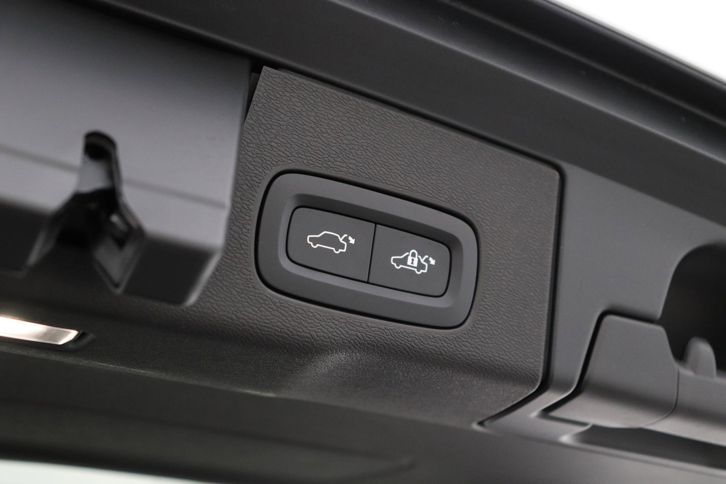 Volvo XC60 T6 Plus Black Edition | Harman/Kardon | Panoramadak | Head-Up | 360° Camera | ACC | 21 Inch