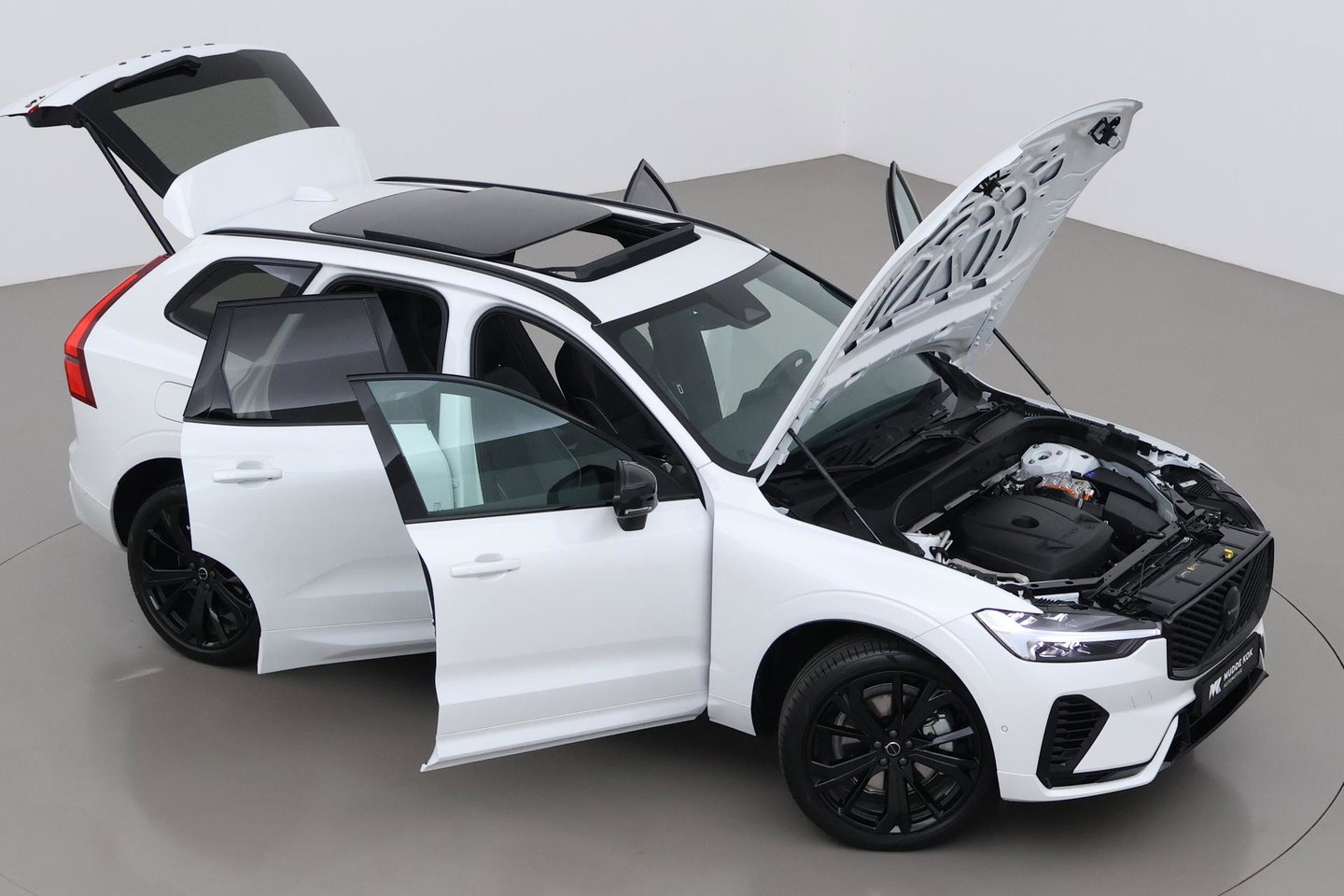 Volvo XC60 T6 Plus Black Edition | Harman/Kardon | Panoramadak | Head-Up | 360° Camera | ACC | 21 Inch