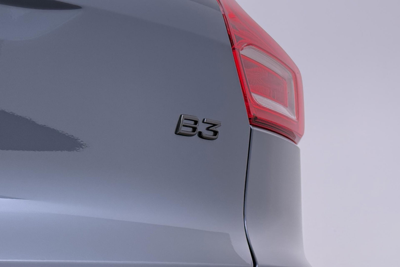 Volvo XC40 B3 Plus Black Edition | Harman/Kardon | BLIS | 360° Camera | Pilot Assist | Stoel+Stuurverwarming | Memory | ACC | 20 Inch