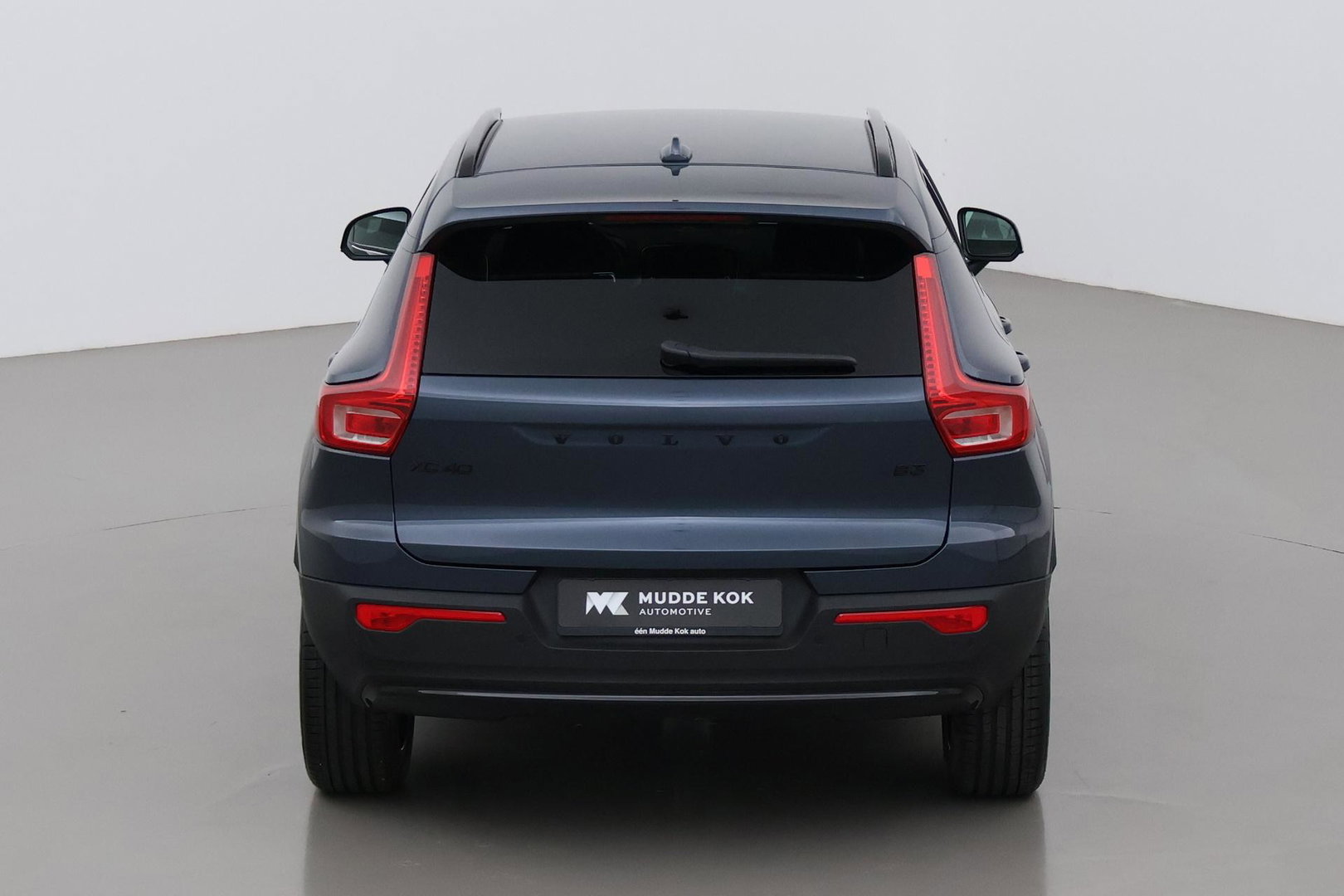 Volvo XC40 B3 Plus Black Edition | Harman/Kardon | BLIS | 360° Camera | Pilot Assist | Stoel+Stuurverwarming | Memory | ACC | 20 Inch