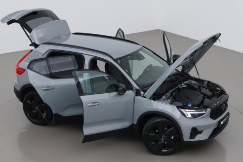 Volvo XC40 2.0 B3 Plus Black Edition | Harman/Kardon | BLIS | 360° Camera | Pilot Assist | Stoel+Stuurverwarming | Memory | ACC | 20 Inch