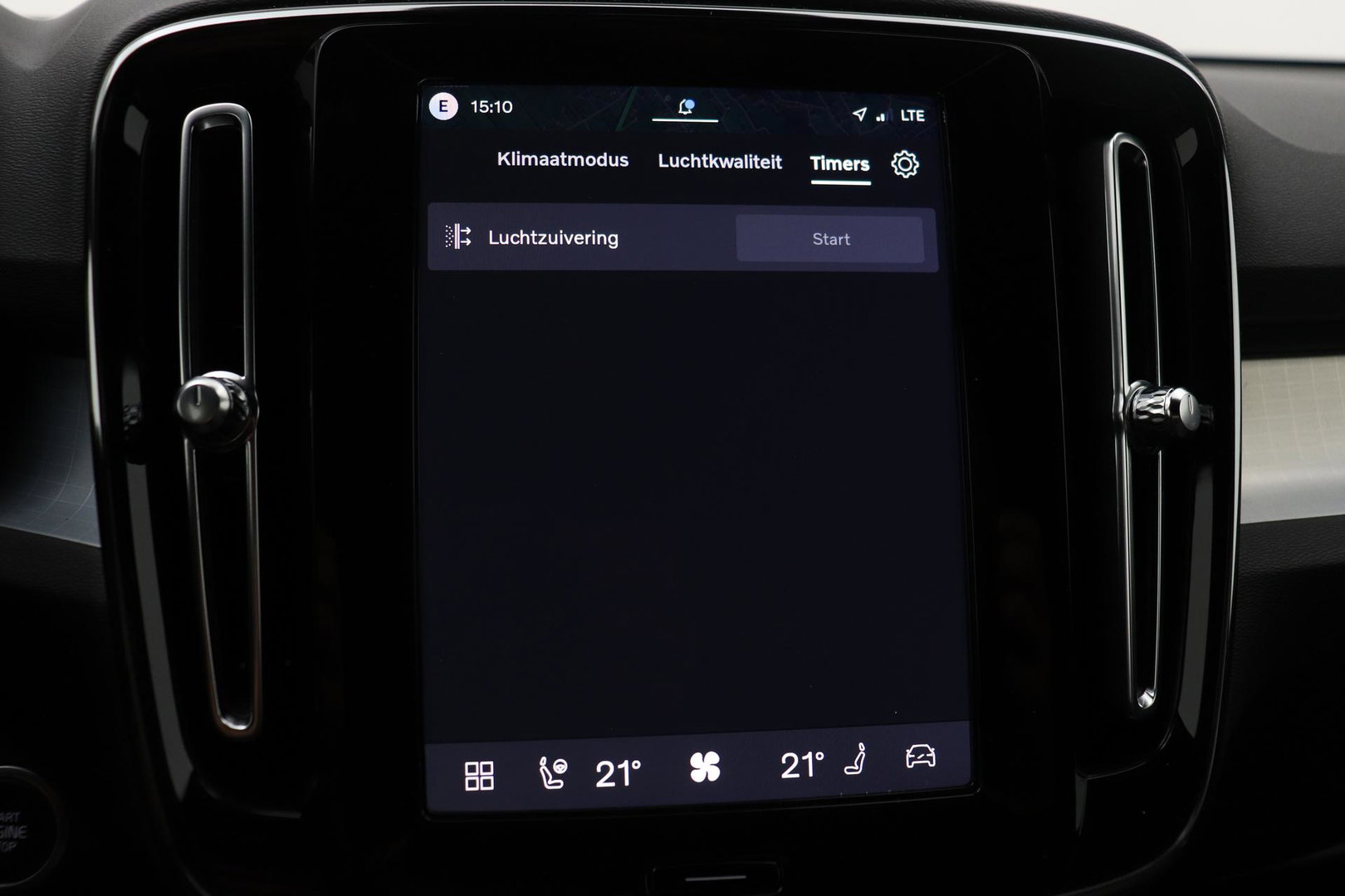 Volvo XC40 2.0 B3 Plus Black Edition | Harman/Kardon | BLIS | 360° Camera | Pilot Assist | Stoel+Stuurverwarming | Memory | ACC | 20 Inch