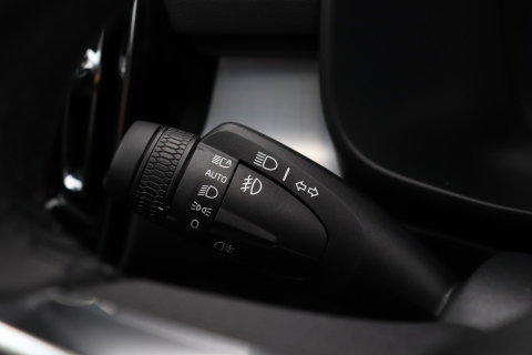 Volvo XC40 2.0 B3 Plus Black Edition | Harman/Kardon | BLIS | 360° Camera | Pilot Assist | Stoel+Stuurverwarming | Memory | ACC | 20 Inch