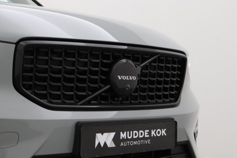 Volvo XC40 2.0 B3 Plus Black Edition | Harman/Kardon | BLIS | 360° Camera | Pilot Assist | Stoel+Stuurverwarming | Memory | ACC | 20 Inch