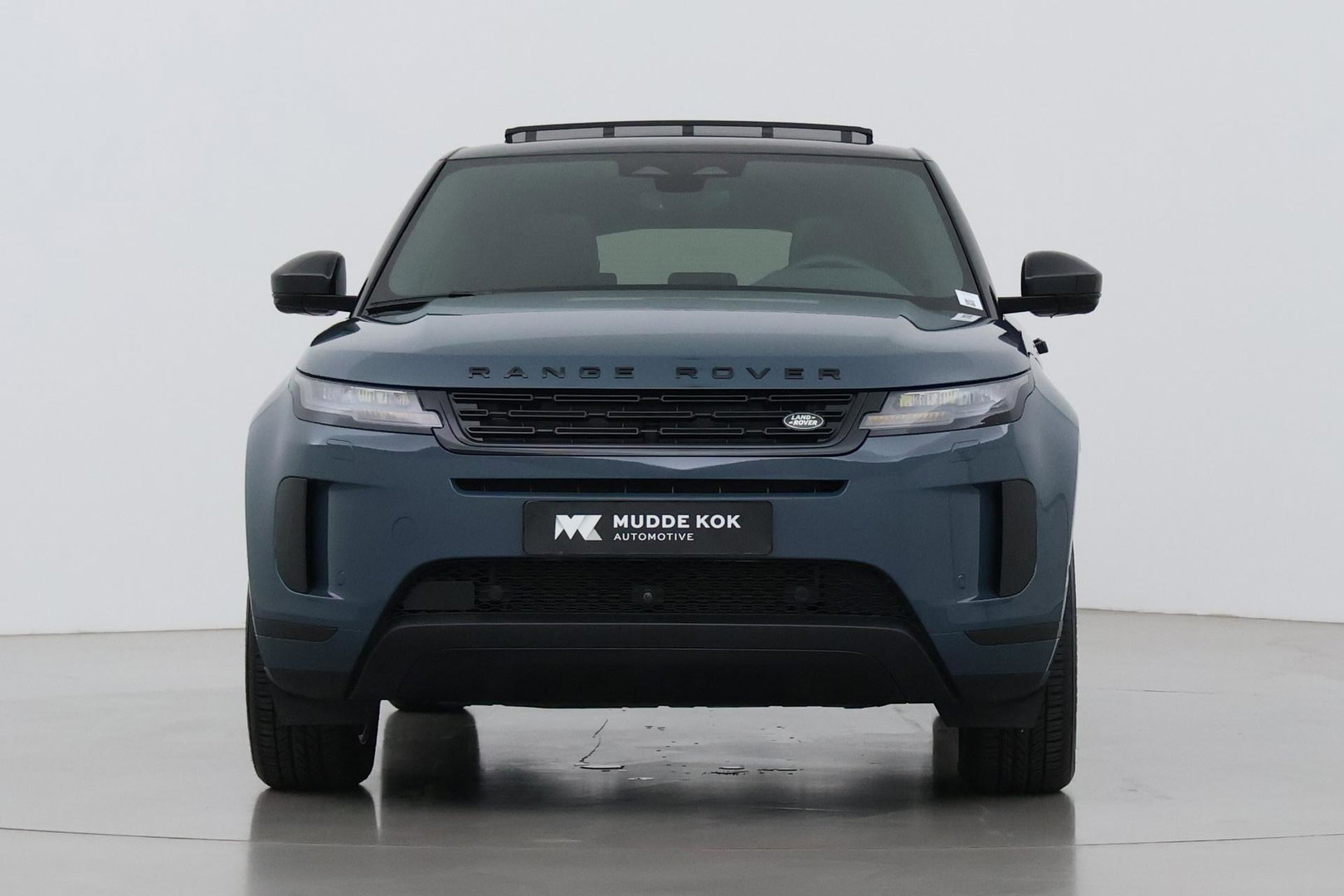 Land Rover Range Rover Evoque 1.5 P270e S | Panoramadak | 360° Camera | BLIS | Black Pack | Stoel+Stuurverwarming | Keyless | ACC
