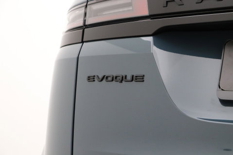 Land Rover Range Rover Evoque 1.5 P270e S | Panoramadak | 360° Camera | BLIS | Black Pack | Stoel+Stuurverwarming | Keyless | ACC
