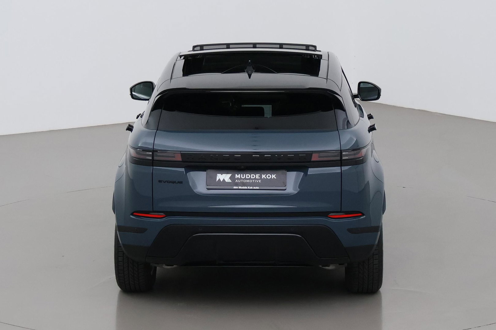 Land Rover Range Rover Evoque 1.5 P270e S | Panoramadak | 360° Camera | BLIS | Black Pack | Stoel+Stuurverwarming | Keyless | ACC